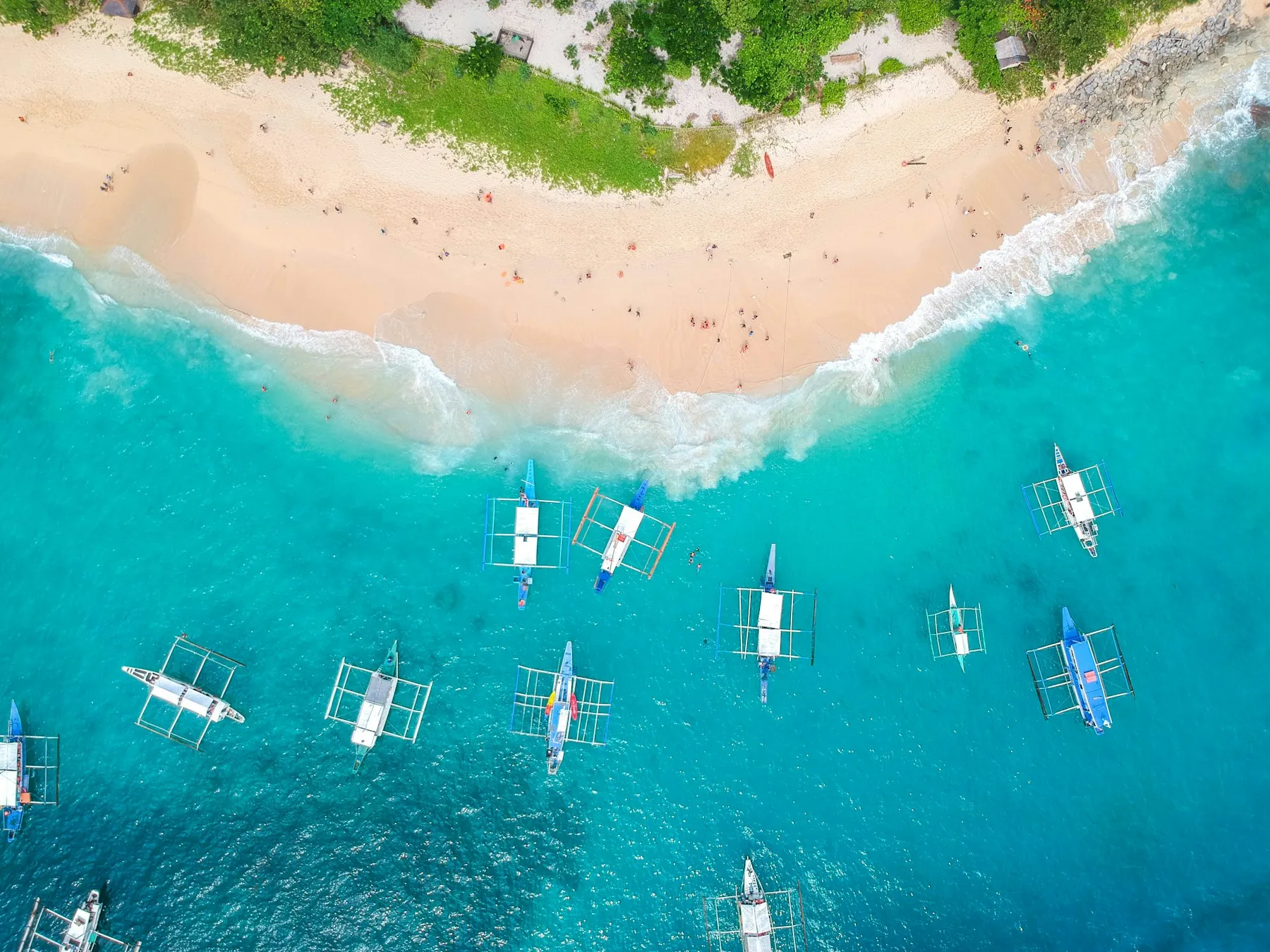 Island hopping boat